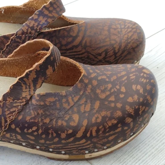 El Naturalista Clogs Brown Leather with Wooden Sole Size EU 37 - Picture 3 of 14